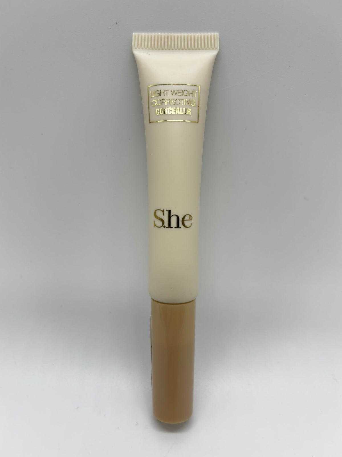 Corrector Líquido S.he Light Weight Correcting Concealer